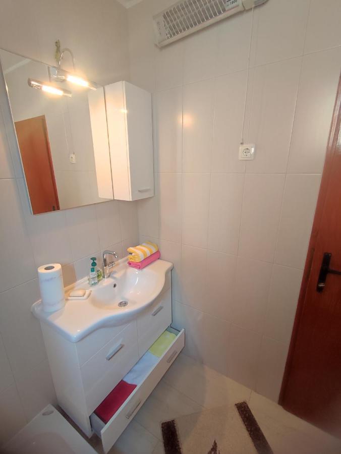 Apartman Bor Livno Exterior foto